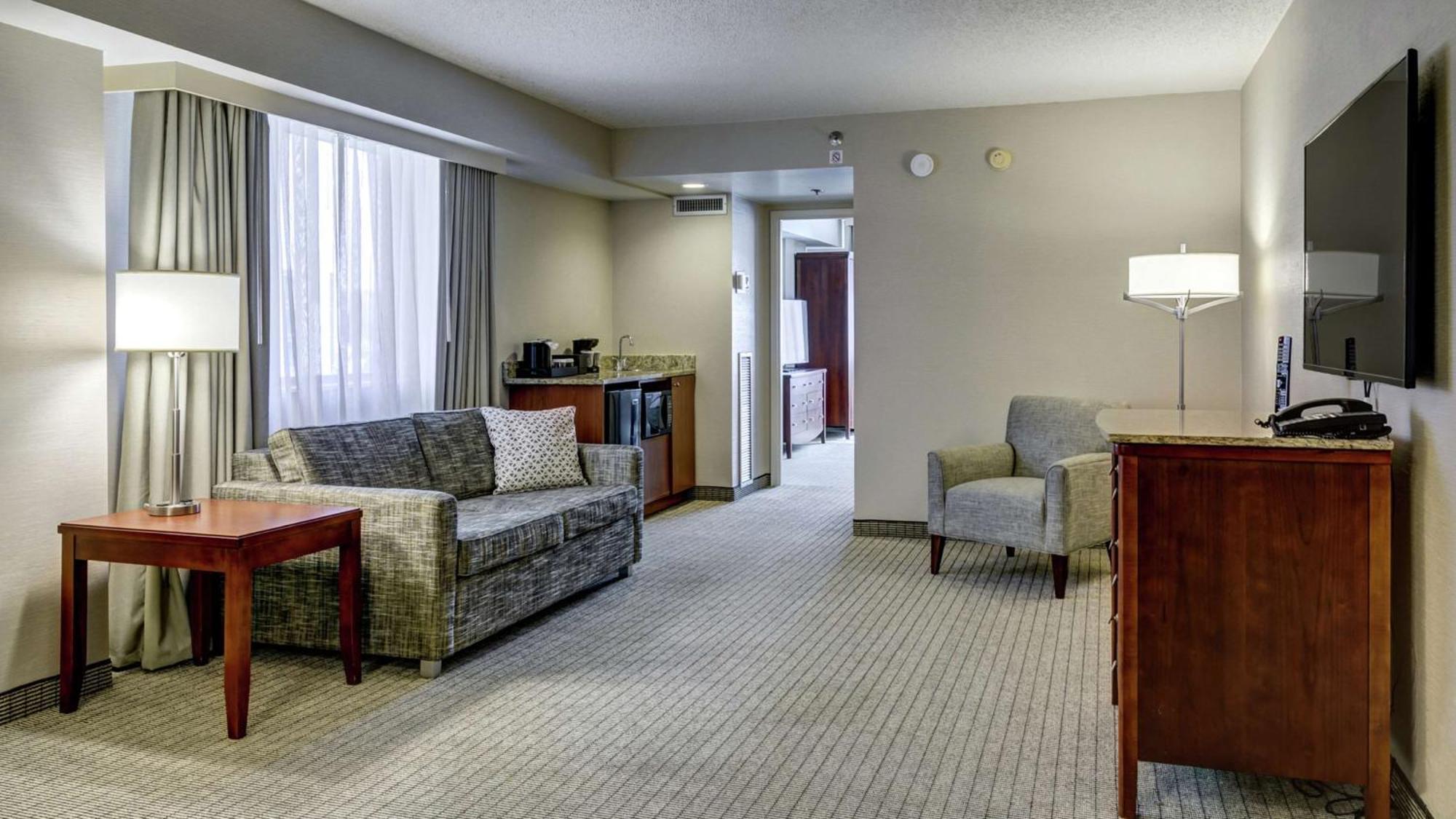 Executive King Suite - Non-Smoking,1281736039:JPEG